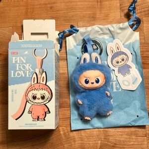 AUTHENTIC CONFIRMED pin for Love Labubu O POP mart